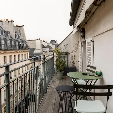 公寓 Stunning Balcony View 2 Bdr Duplex Saint Germain 巴黎