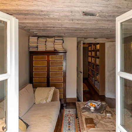 Stunning Balcony View 2 Bdr Duplex Saint Germain