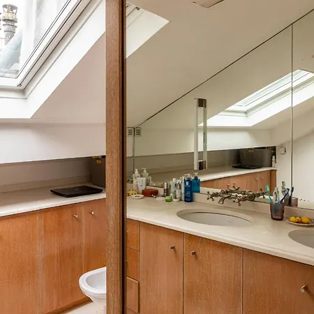公寓 Stunning Balcony View 2 Bdr Duplex Saint Germain 巴黎
