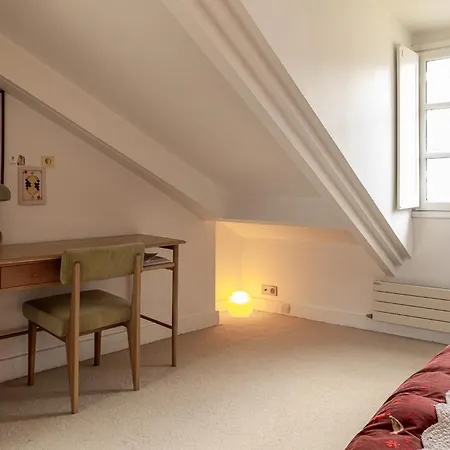 Stunning Balcony View 2 Bdr Duplex Saint Germain *